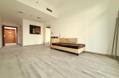Apartment - 1 - 2 for rent in La Vista Residence 2 - La Vista Residence - Dubai Silicon Oasis - Dubai