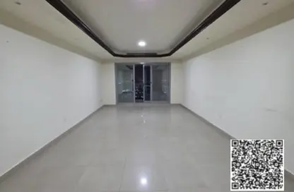 شقة - 2 غرف نوم - 4 حمامات للبيع في برج الكورنيش - طريق كورنيش عجمان - عجمان