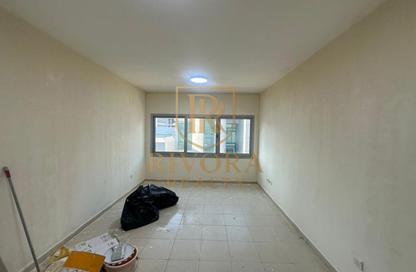 Apartment - 1 Bedroom - 2 Bathrooms for rent in Al Karama - Dubai