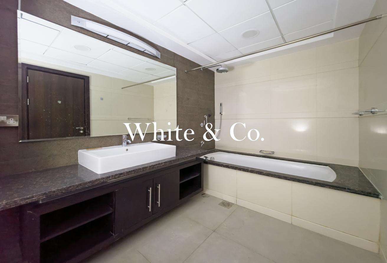 Private Pool & Elevator | Upgraded Duplex photo 12
