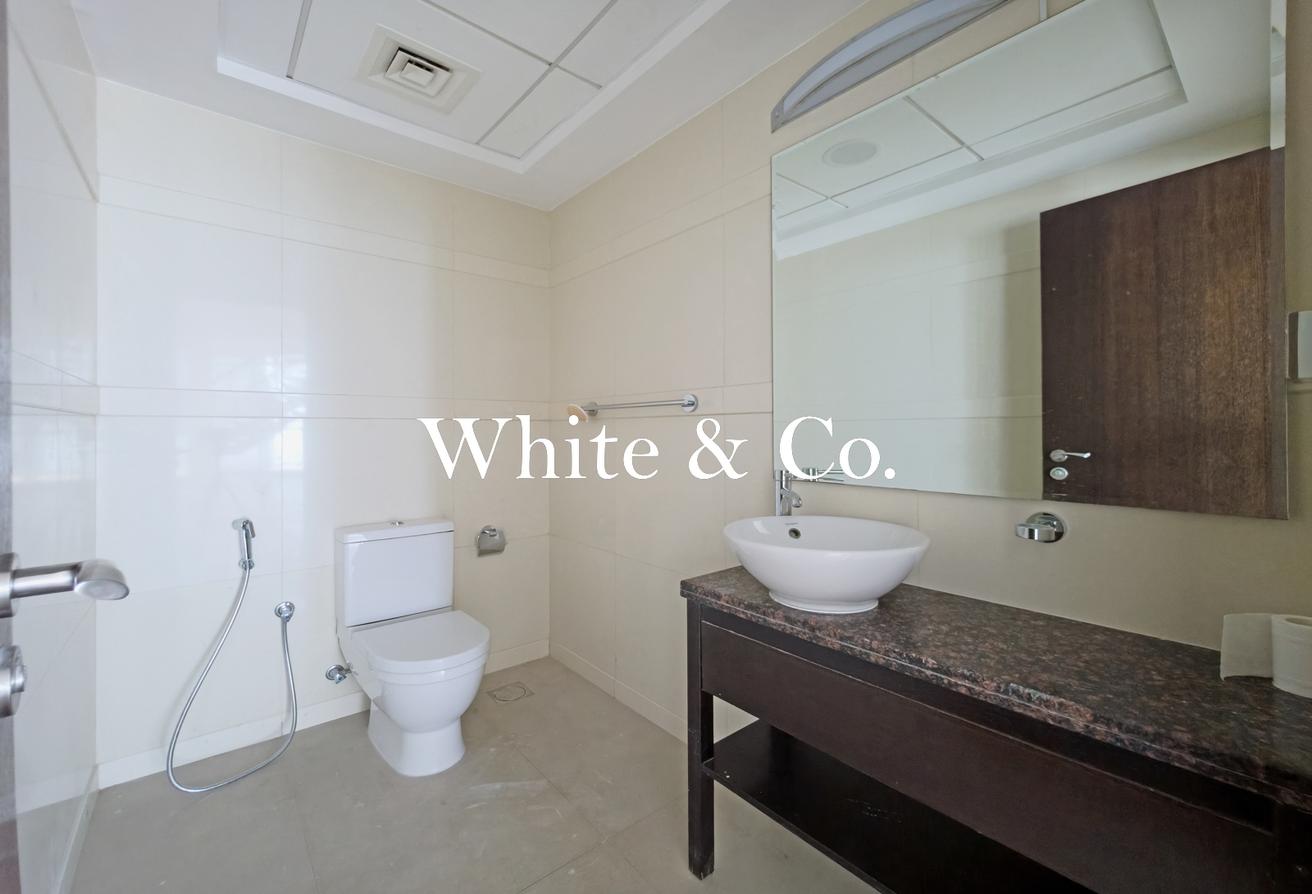 Private Pool & Elevator | Upgraded Duplex photo 11