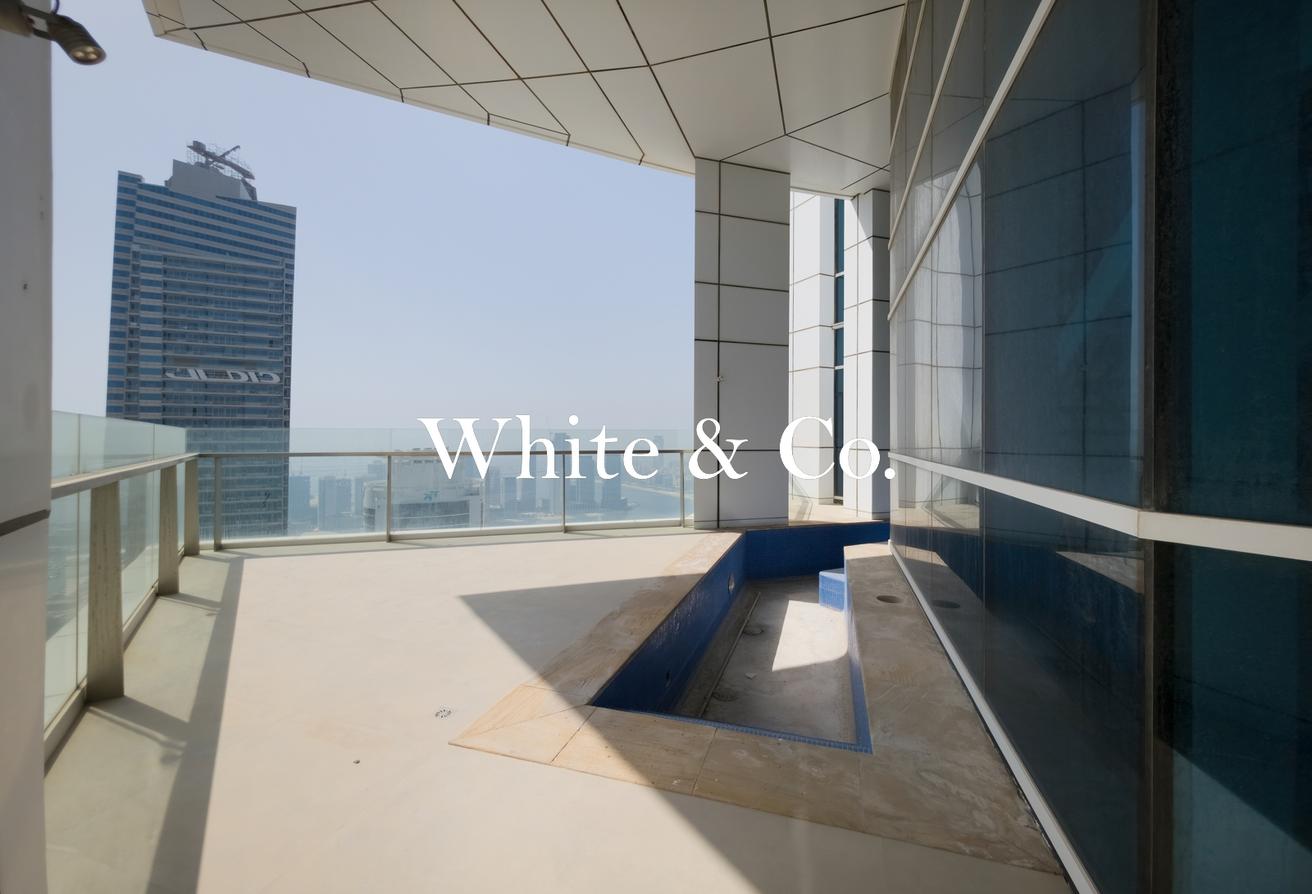 Private Pool & Elevator | Upgraded Duplex photo 16