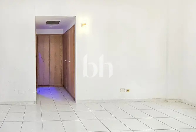 130215926 - Property Image 3