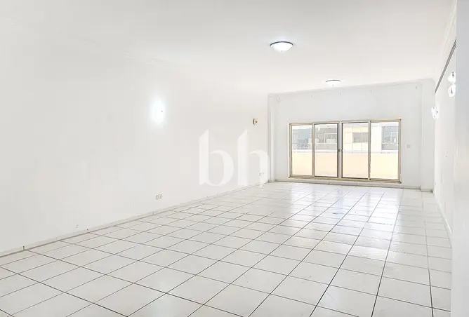 130215926 - Property Image 2