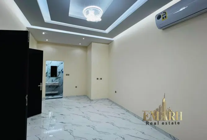148204615 - Property Image 2