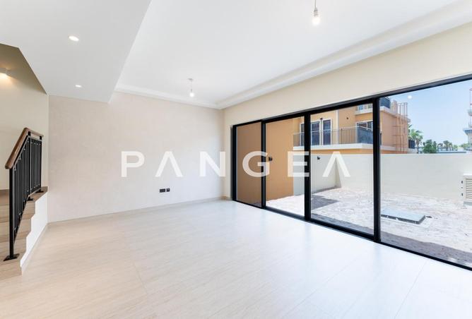 128367449 - Property Image 3