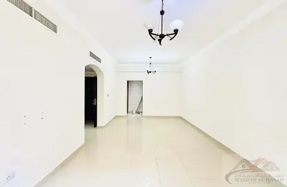Apartment - 1 Bedroom - 2 Bathrooms for rent in Muwaileh 29 Building - Muwaileh - Sharjah