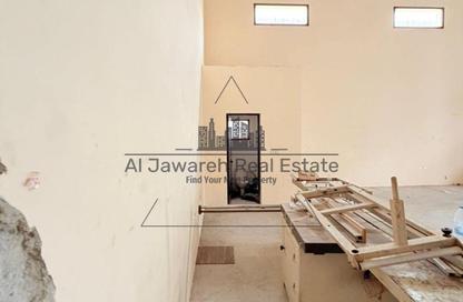 Warehouse - Studio - 4 for rent in Umm Dir - Umm Al Quwain