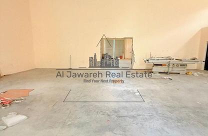 Warehouse - Studio - 4 for rent in Umm Dir - Umm Al Quwain