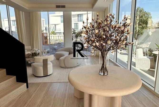 62074243 - Property Main Image