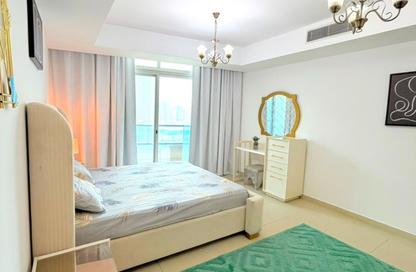 Apartment - 2 Bedrooms - 2 Bathrooms for rent in Beach Tower 2 - Al Khan Lagoon - Al Khan - Sharjah