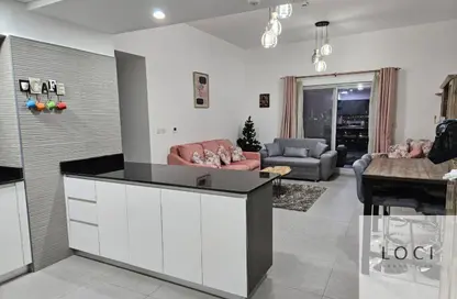 شقة - غرفة نوم - 2 حمامات للايجار في بيلا روز - حديقة دبي العلميه - دبي