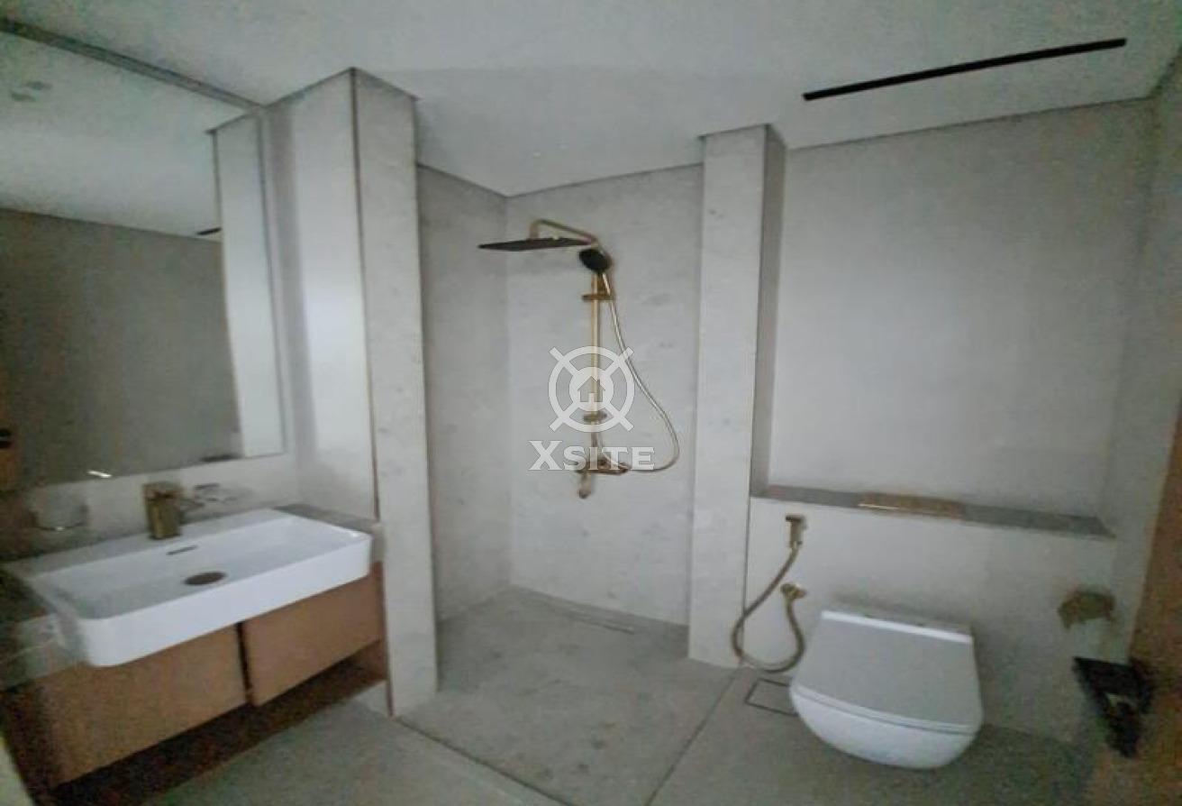Modern Studio|Kitchen Appliances |Vacant photo 9