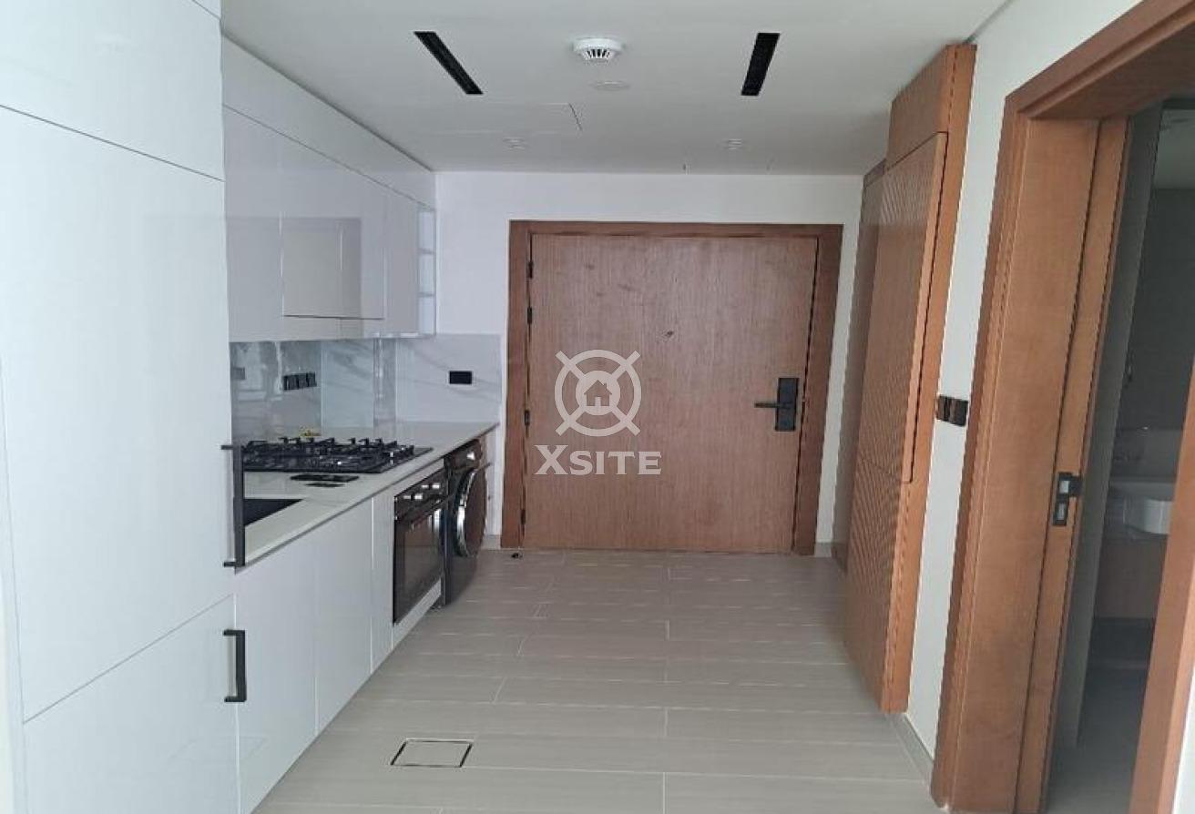 Modern Studio|Kitchen Appliances |Vacant photo 6