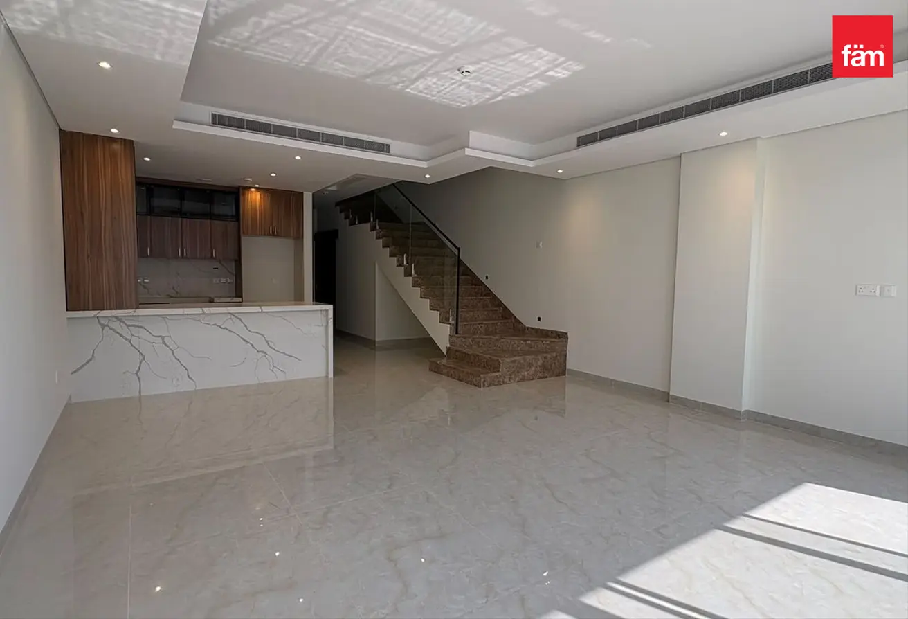 166078449 - Property Main Image