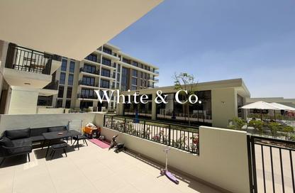 Apartment - 1 Bedroom - 1 Bathroom for sale in Holland Gardens - Town Square - Dubai