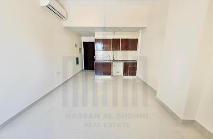 Apartment - Studio - 1 for rent in Fire Station Road - Muwaileh - Sharjah Apartment - Studio - 1 for rent in Fire Station Road - Muwaileh - Sharjah