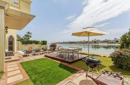 Villa - 5 Bedrooms - 5 Bathrooms for rent in Garden Homes Frond E - Garden Homes - Palm Jumeirah - Dubai