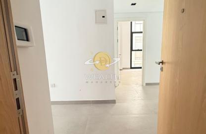 Apartment - 3 - 4 for rent in Al Mamsha - Muwaileh - Sharjah