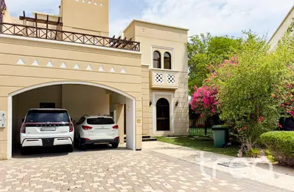 Villa - 4 Bedrooms - 5 Bathrooms for rent in Al Salam - Mudon - Dubai
