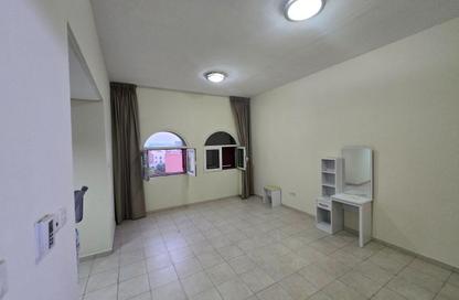 Apartment - Studio - 1 Bathroom for rent in Building 92 - Mediterranean Cluster - Discovery Gardens - Dubai