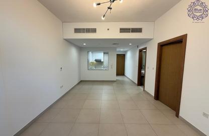 Apartment - 1 Bedroom - 2 Bathrooms for rent in Al Nasr Square Block D - Al Nasr Square - Oud Metha - Bur Dubai - Dubai