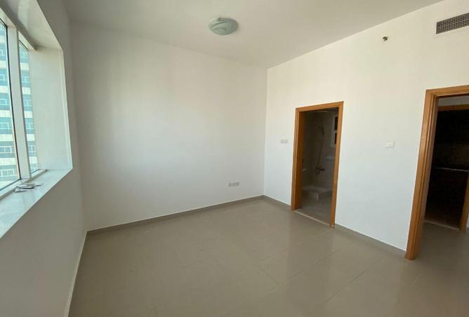 74621169 - Property Image 3