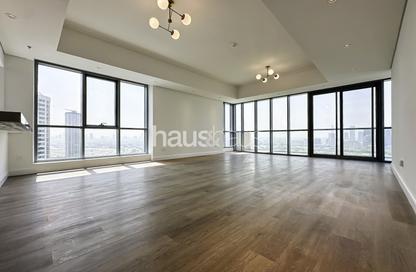 Apartment - 3 - 4 for rent in Golf Tower 2 - Golf Towers - The Views - Dubai