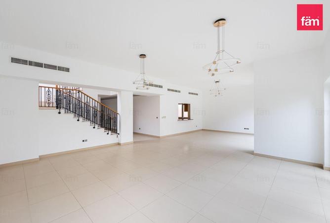 71465558 - Property Image 2