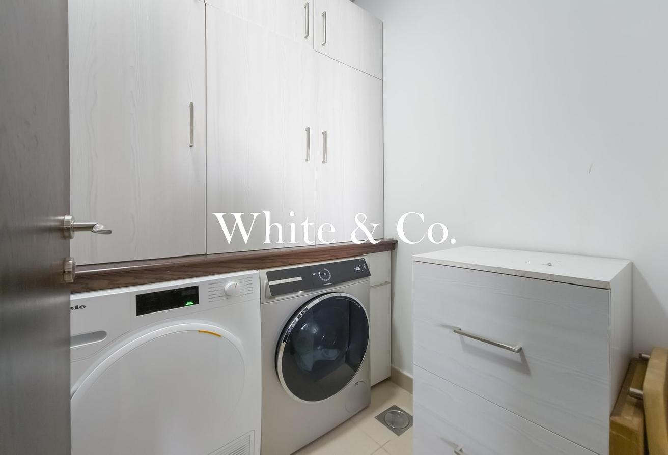 Wake Up Here | Sunrise Coffee | Corner Apt photo 19