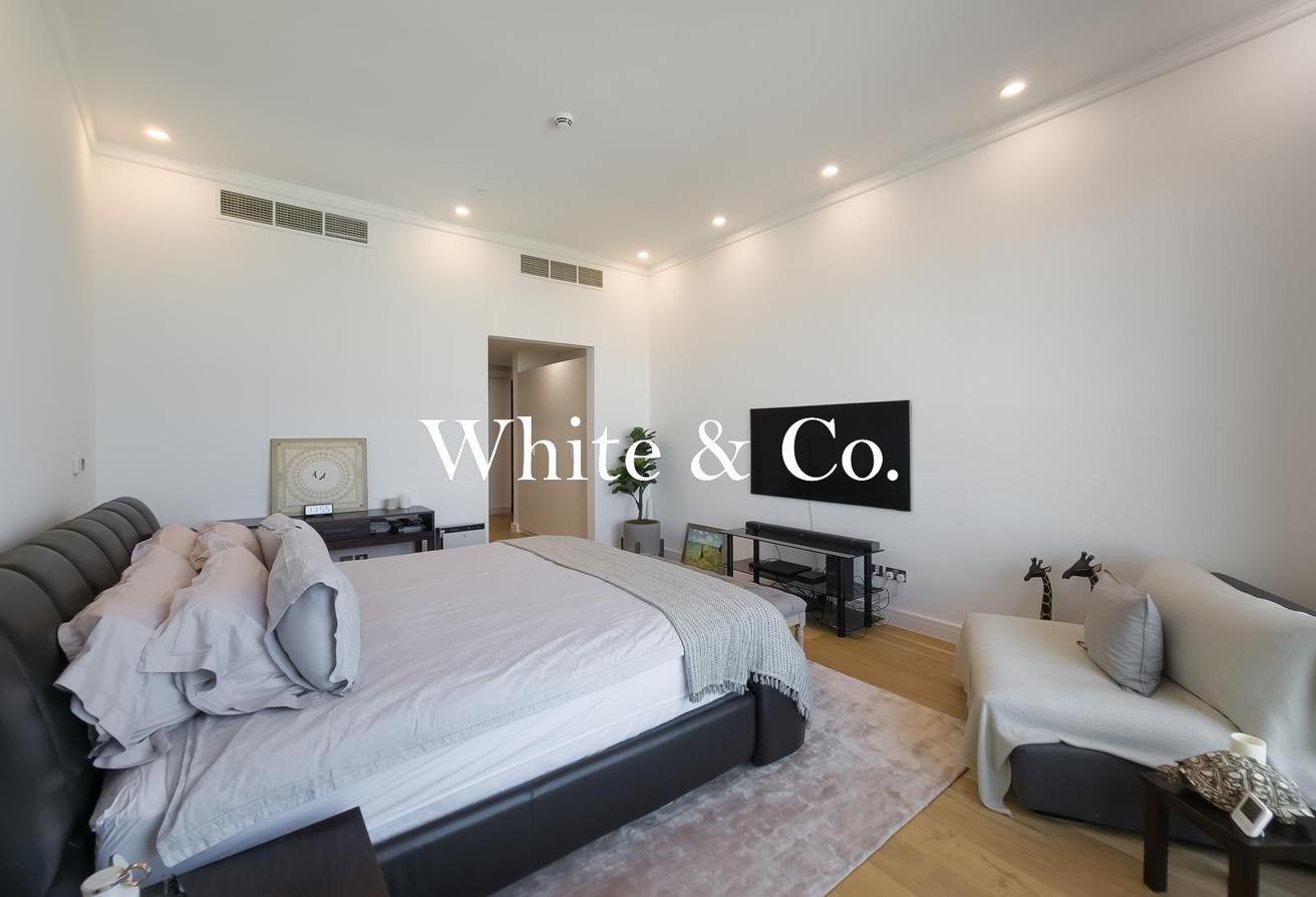 Wake Up Here | Sunrise Coffee | Corner Apt photo 11