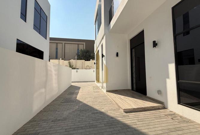 15996629 - Property Image 3