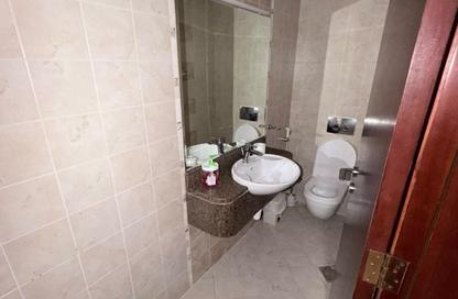 Apartment - 2 - 2 for sale in Al Khan Corniche - Al Khan - Sharjah Apartment - 2 - 2 for sale in Al Khan Corniche - Al Khan - Sharjah