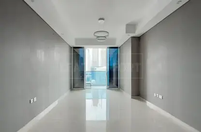 Apartment - 2 Bedrooms - 3 Bathrooms for rent in Waves Tower - Business Bay - Dubai