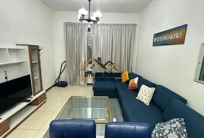 81924021 - Property Image 2