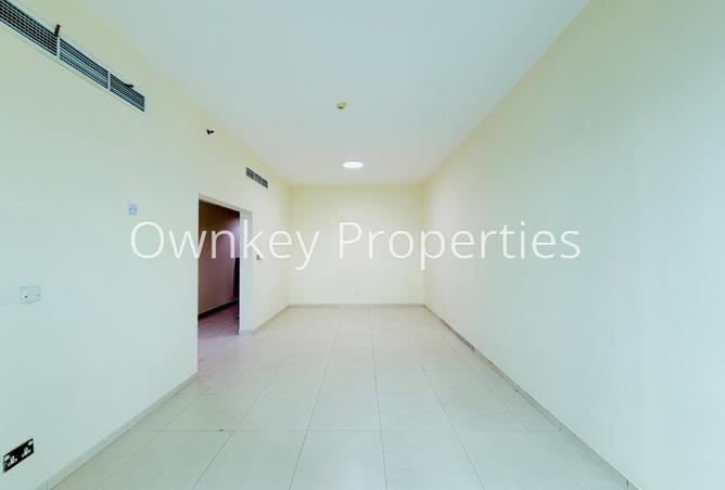 76564127 - Property Image 2