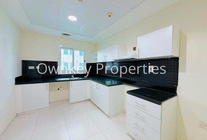 76564127 - Property Image 3