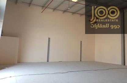 مستودع - استوديو - 1 للايجار في أم الثعوب - أم القيوين