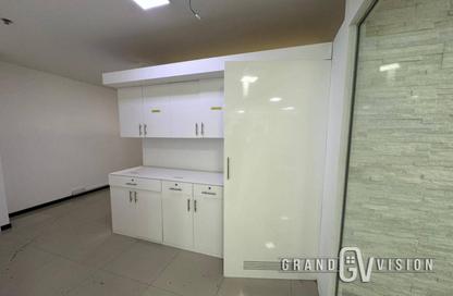 Office Space - Studio - 1 Bathroom for rent in Bay Square Building 7 - Bay Square - Business Bay - Dubai