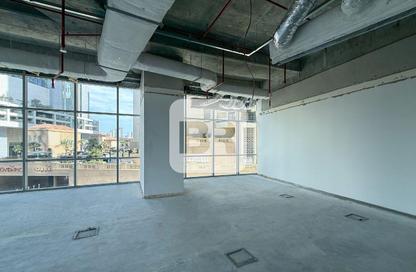 Retail - Studio - 1 Bathroom for rent in Al Fattan Marine Tower - Al Fattan Marine Towers - Jumeirah Beach Residence - Dubai