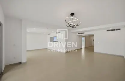 فيلا - 4 غرف نوم - 5 حمامات للايجار في جاردن فيو فيلا - قرية جبل علي - جبل علي - دبي