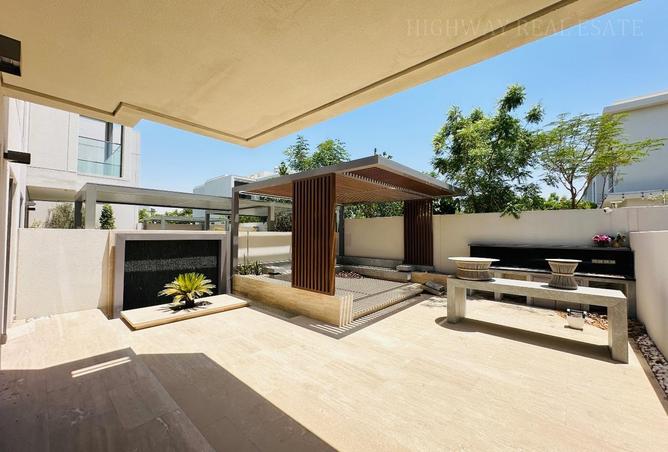 98275406 - Property Image 2