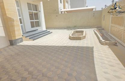 Apartment - 3 Bedrooms - 4 Bathrooms for rent in Al Yasmeen 1 - Al Yasmeen - Ajman