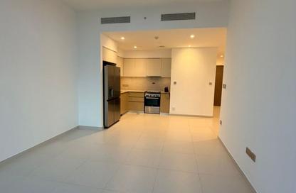 Apartment - 2 - 3 for rent in Burj Royale - Downtown Dubai - Dubai