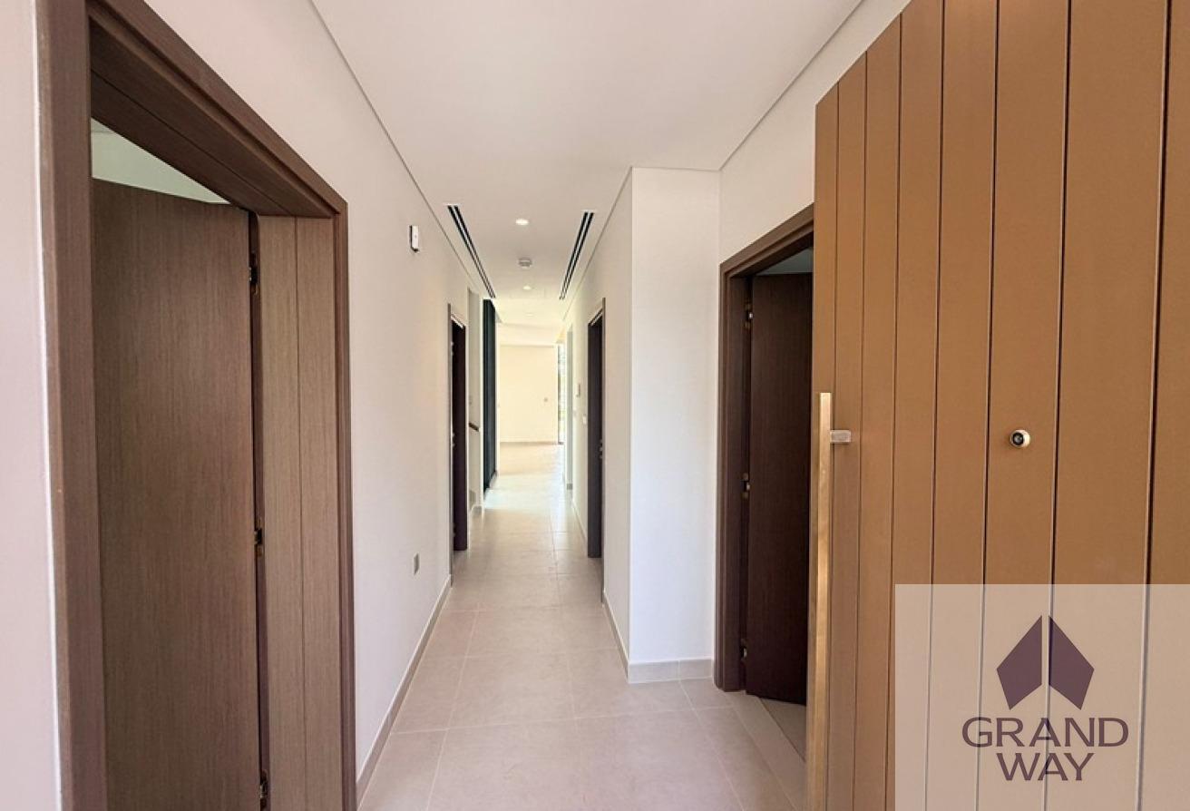 Vastu Unit I On Park I Single Row I Brand New photo 13