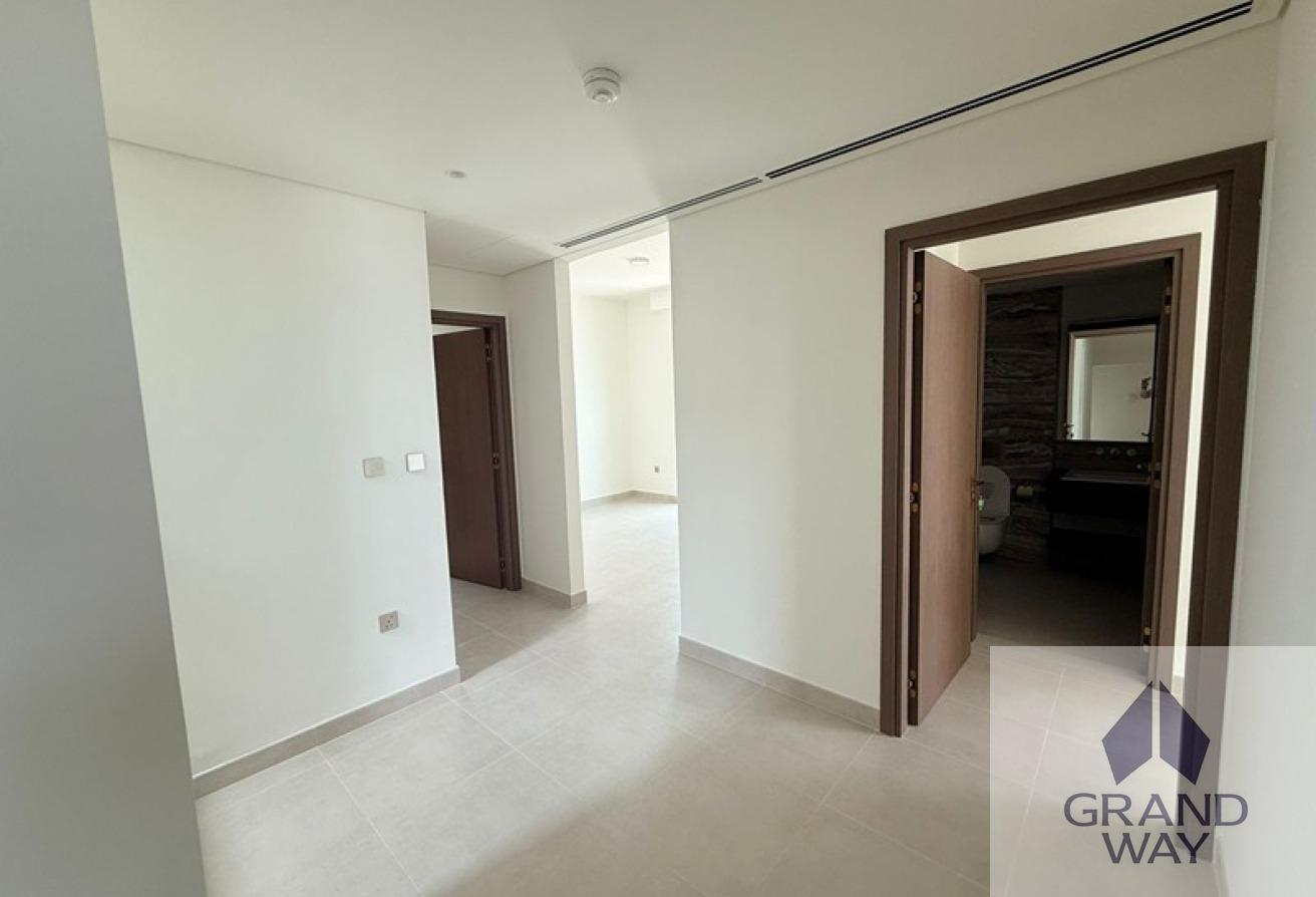 Vastu Unit I On Park I Single Row I Brand New photo 3