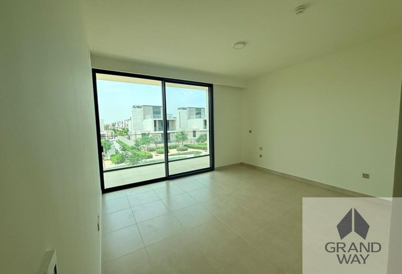 Vastu Unit I On Park I Single Row I Brand New photo 9