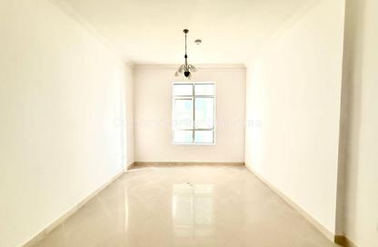 Apartment - 1 Bedroom - 2 Bathrooms for rent in New Al Taawun Road - Al Taawun - Sharjah