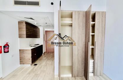 Apartment - Studio - 1 Bathroom for rent in Easy18 - International City Phase 2 - Al Warsan 4 - Al Warsan - Dubai