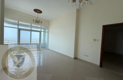 Apartment - 5 Bedrooms - 5 Bathrooms for rent in Al Majaz 1 - Al Majaz - Sharjah Apartment - 5 Bedrooms - 5 Bathrooms for rent in Al Majaz 1 - Al Majaz - Sharjah